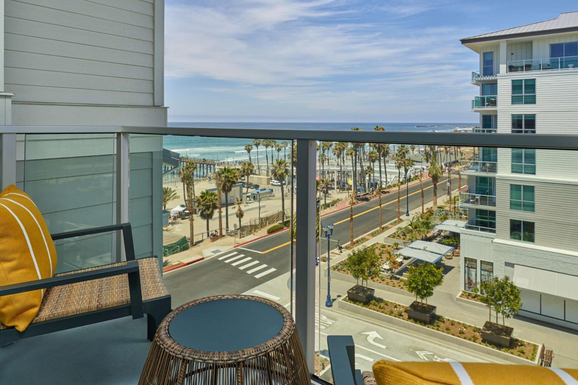 The Seabird Ocean Resort & Spa, Part Of Destination Hotel By Hyatt Oceanside Exteriör bild